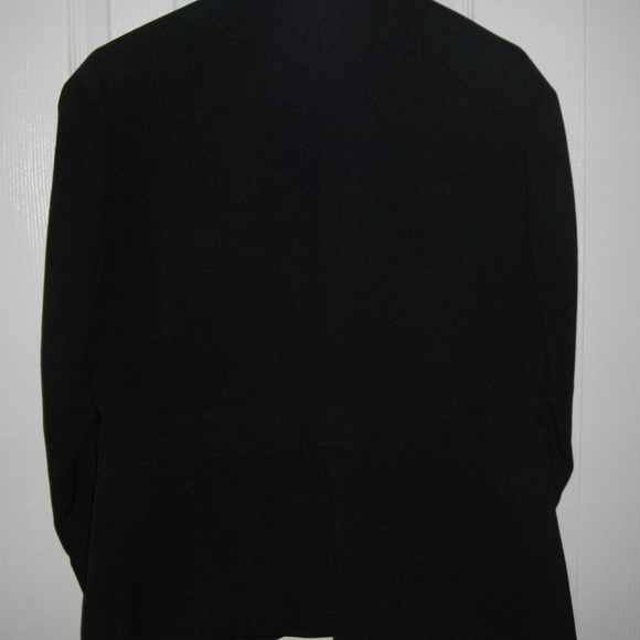 Ralph Lauren Blazer with Emblem - Picture 2 of 6